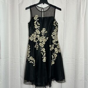 Glamour Gabriella Skye Sz 8 Black Gold Embroidered Mesh Overlay Fit Flare Dress
